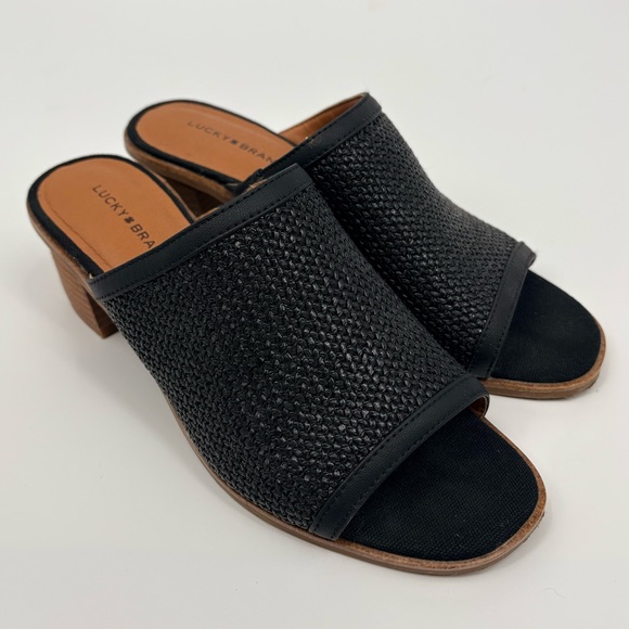 Lucky Brand Lenira Slide Sandals in Black Popcorn - Picture 2 of 7